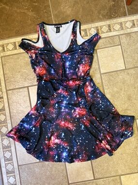 Hot Topic Galaxy Print Cold-Shoulder Skater Dress knee length
